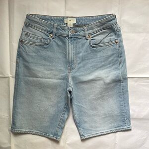 H&M Hi-Rise Light Blue Bermudas Jean